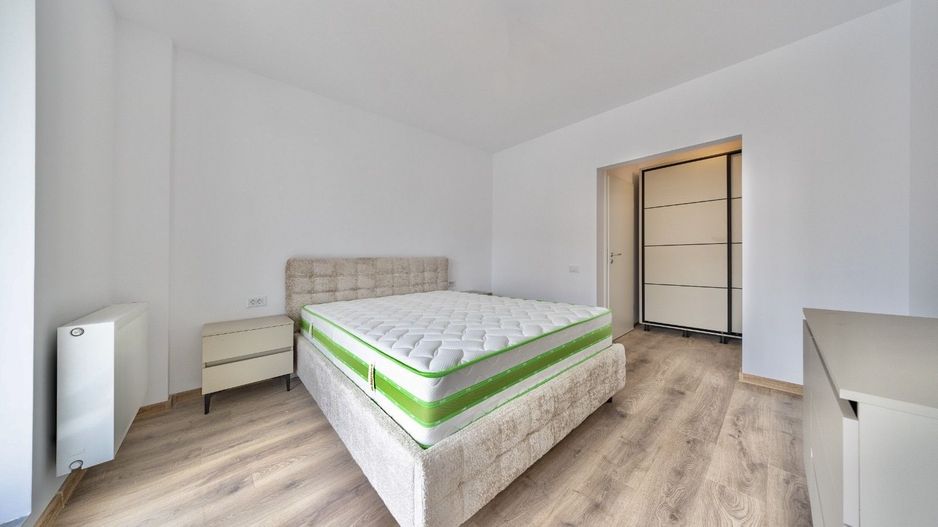 Studio 58 mp utili | 2 balcoane | Loc de parcare inclus | Zonă Coresi - Poză 1