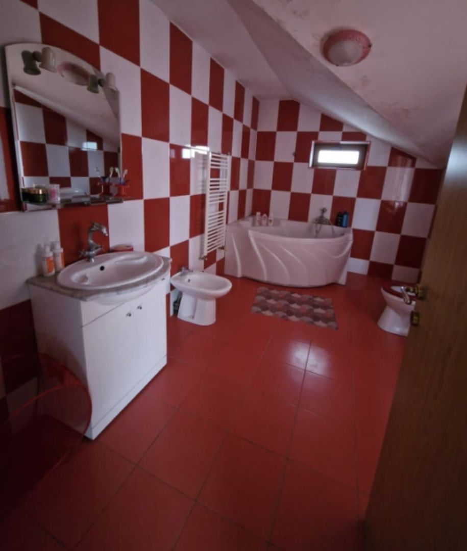 Casa de inchiriat | Snagov | acces direct la lac | ponton propriu - Poză 11