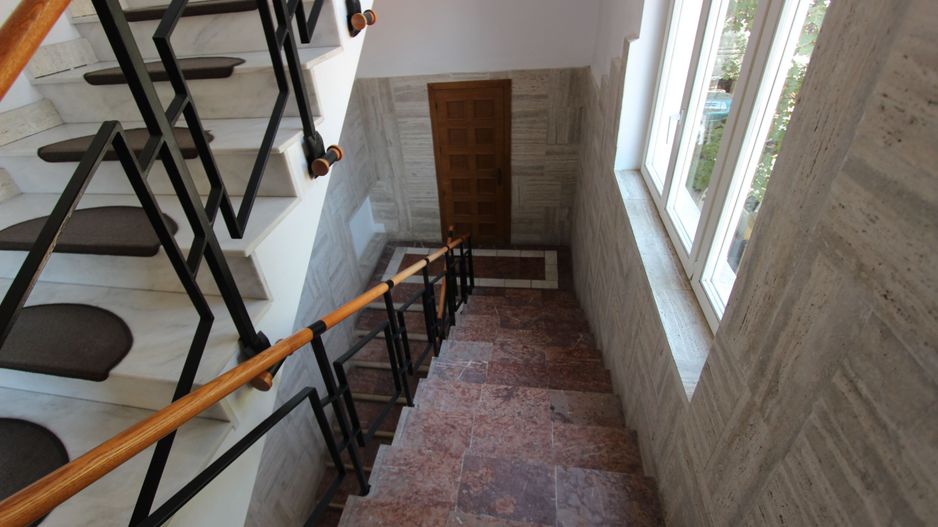 Spațiu birouri 282mp -Ultracentral- 3000 euro/luna+TVA - Poză 16