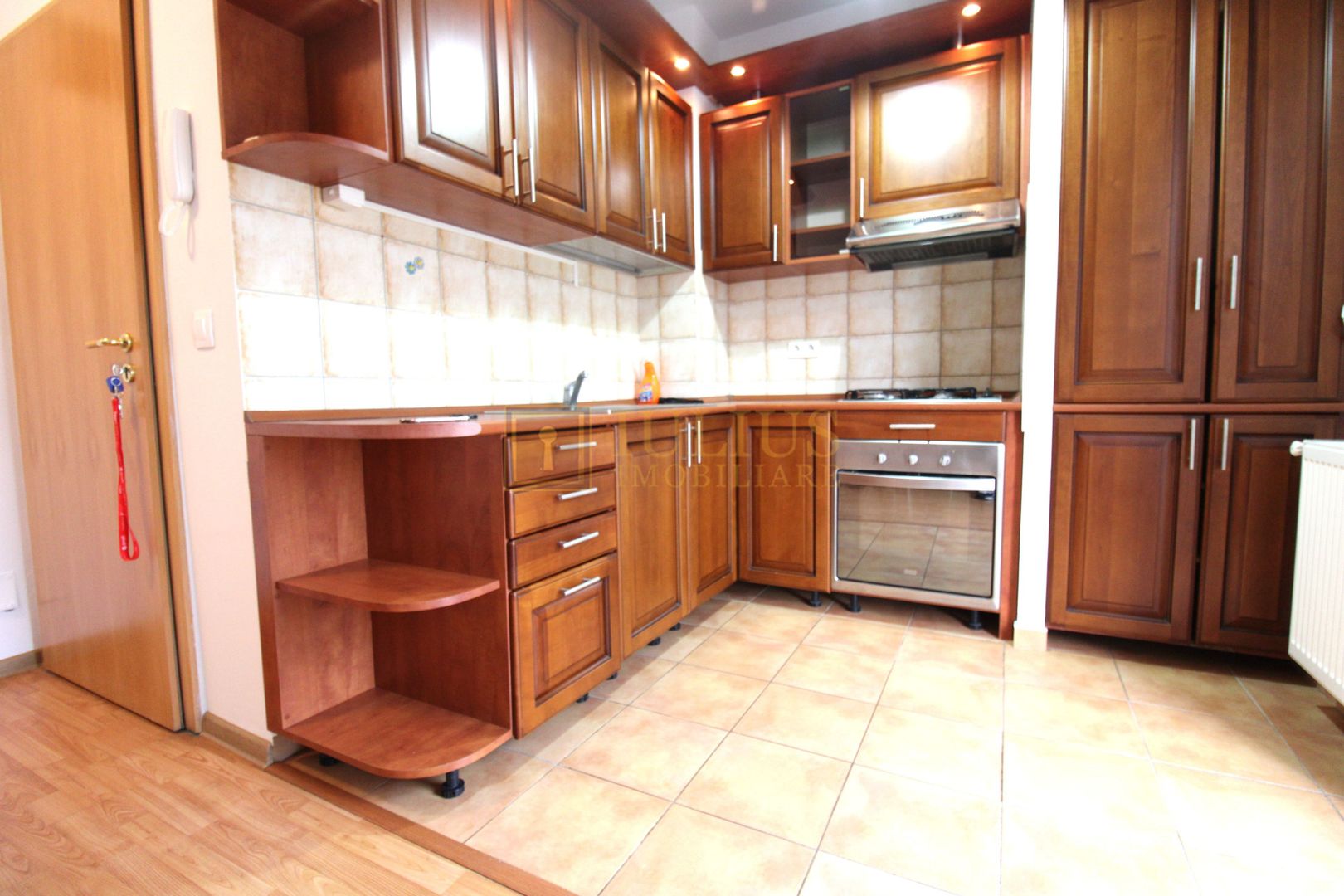 Apartament in zona Lipovei - Poză 5
