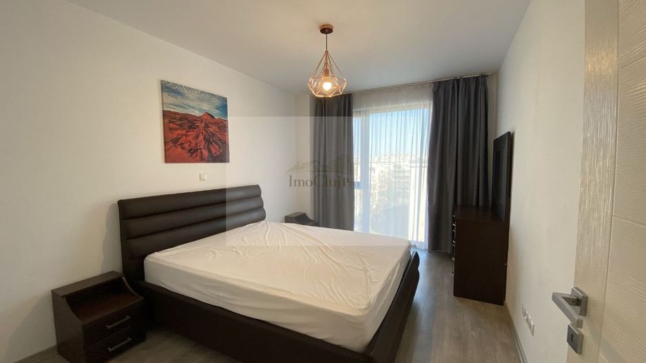 Închiriere apartament 3 camere - Poză 4