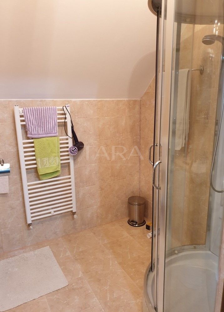 Apartament cu 3 camere de vanzare in Floresti, zona Profi - Poză 7