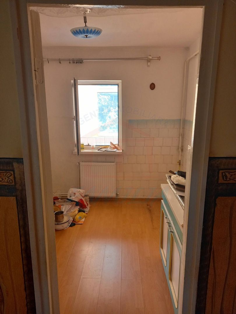 APARTAMENT 2 CAMERE DE VÂNZARE – MAZEPA 2 - Poză 2