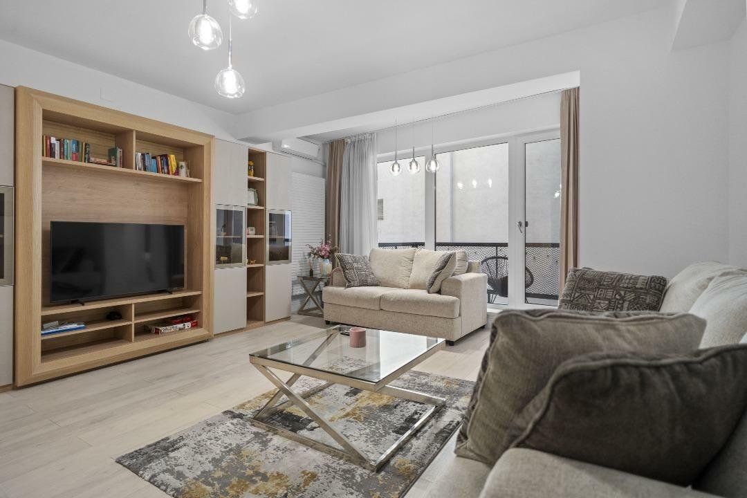 Apartament mobilat modern, 3 Camere, Piața Victoriei, Bloc Nou - Poză 3