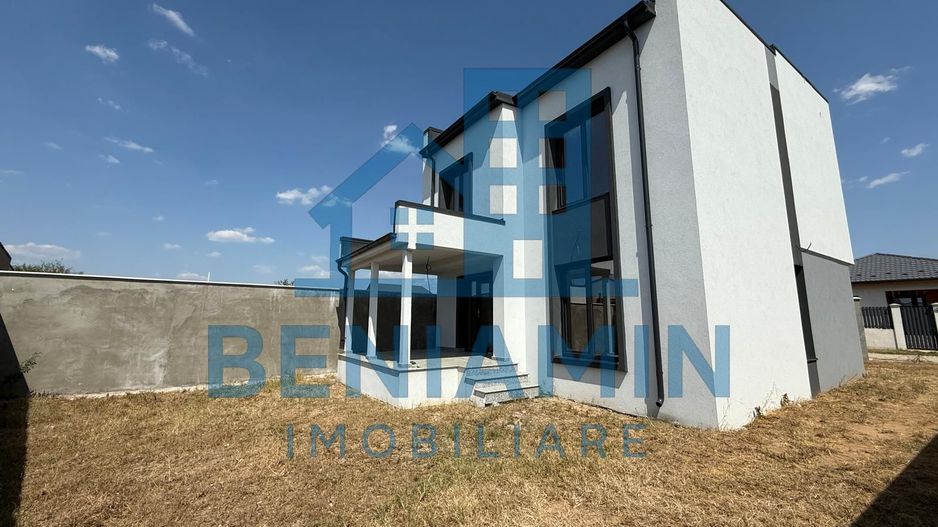 Casa P+1 Selgros-3 Dormitoare-2 Bai-Living-Bucatarie-250mp teren - Poză 2