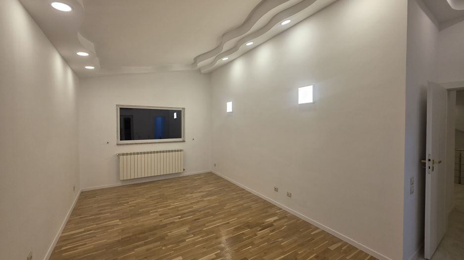 Casa individuala | renovată 2026 | curte 800 mp | Iancu Nicolae - Poză 12