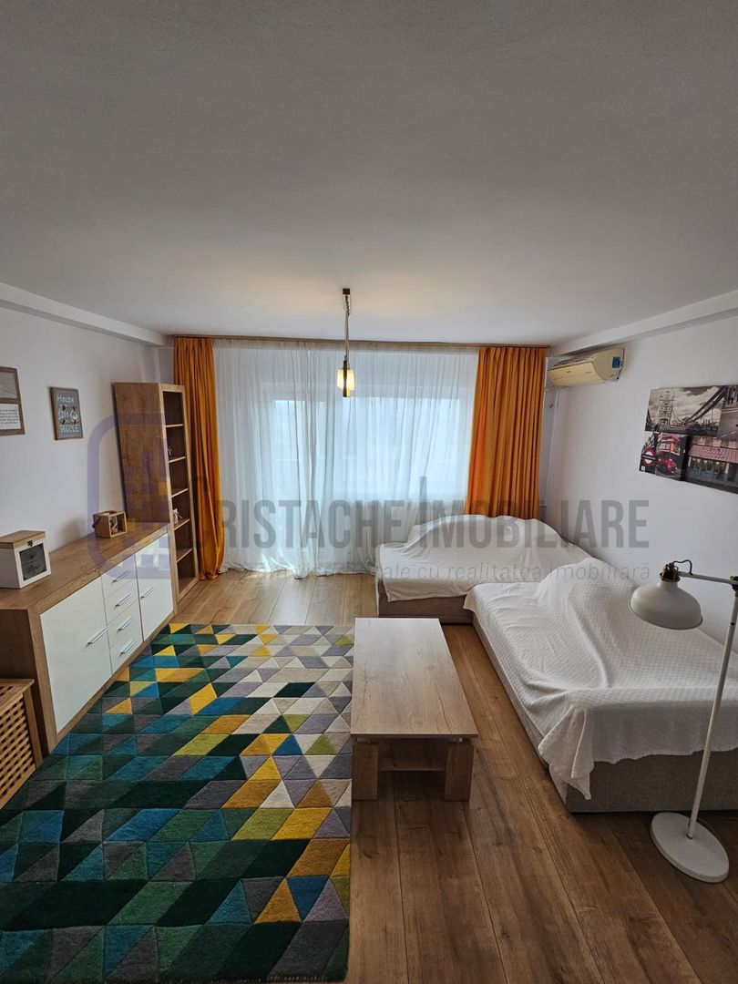 Apartament 3 Camere semidecomandat | Bd. 1 Mai - Favorit | Renovat & Mobilat - Poză 2