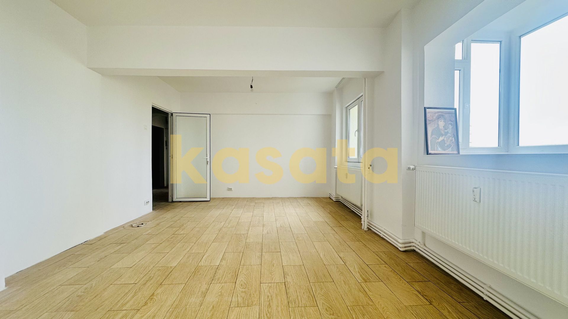 OPORTUNITATE | APARTAMENT 3 CAMERE | COLENTINA | CENTRALA | VEDERE LAC - Poză 4