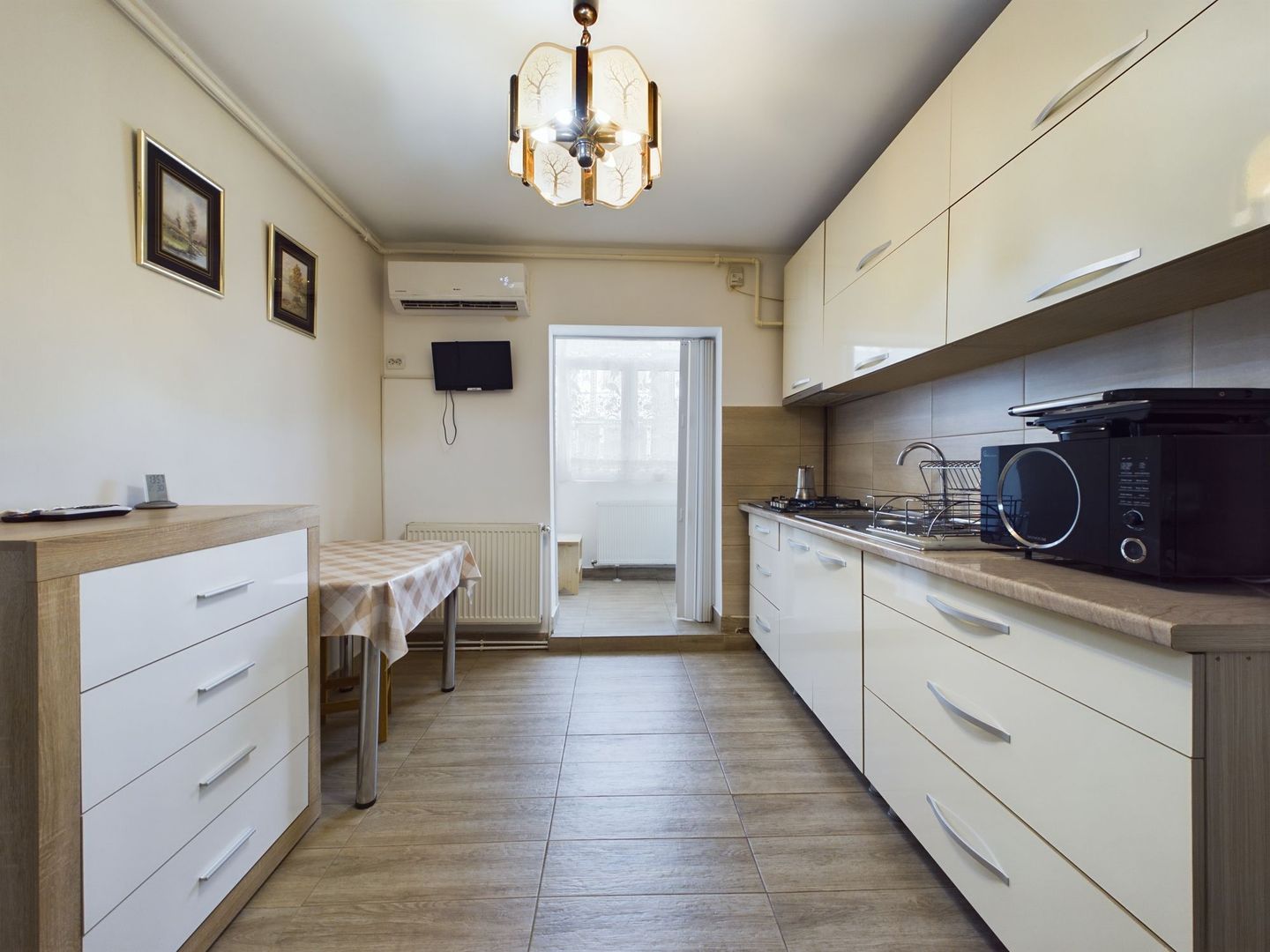 Apartament 3 Camere, Comodități la Un Pas! Alfa - Poză 2