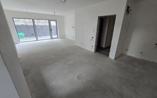 Studio 49,35 mp + 44 mp curte + 21,35 mp terasele + loc de parcare - Busteni - Poză 2