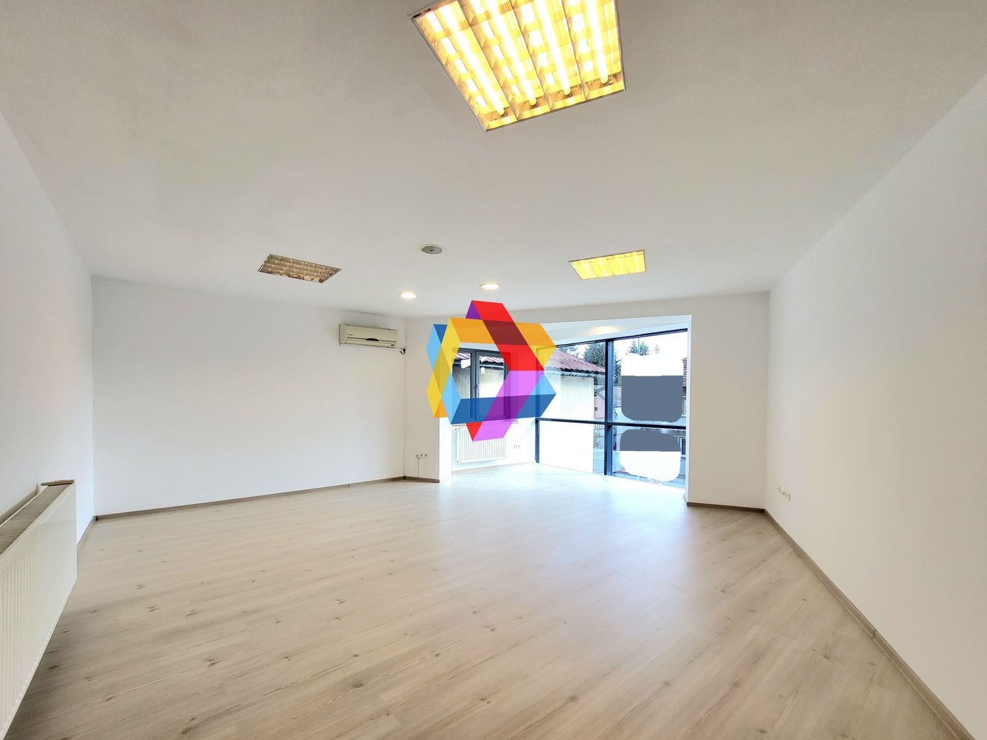 Spatiu de birouri la casa - 436 mp - Poză 5