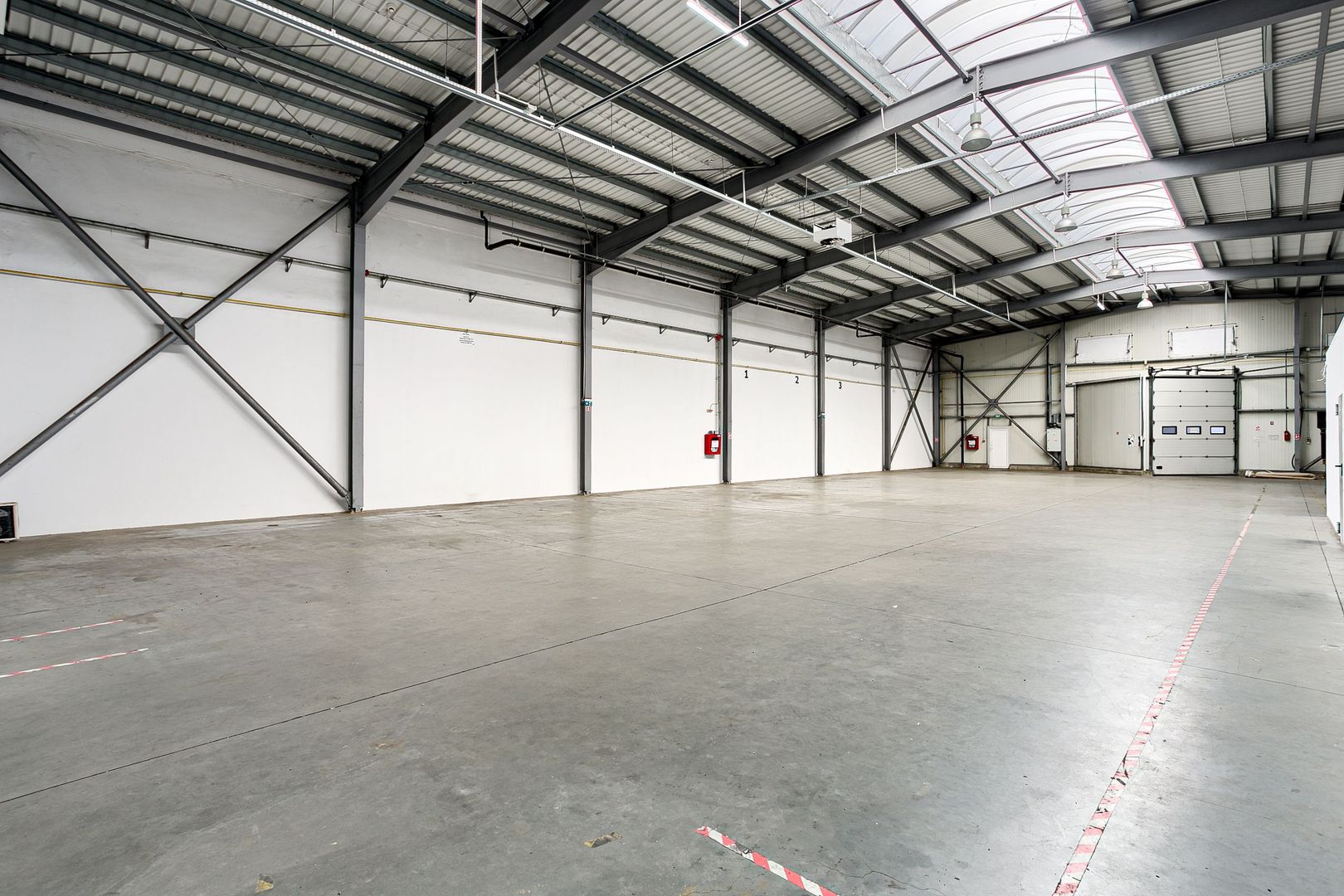 Hală industrială 727 mp Arad - Poză 1