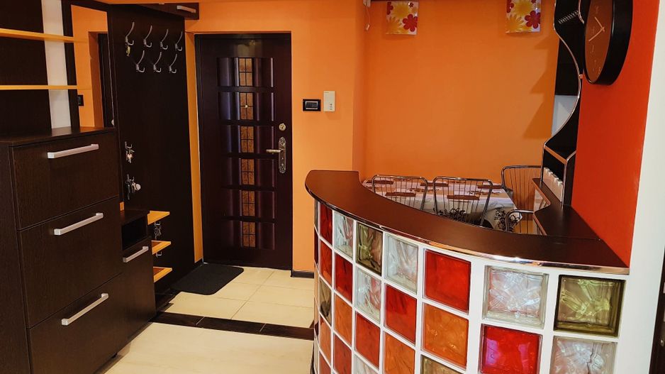 APARTAMENT  MOBILAT SI UTILAT COMPLET - Poză 7