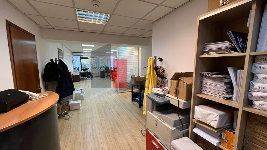 Spatiul "HOVY" in imobil exclusiv de birouri, 220 mp, 2 locuri parcare - Poză 3