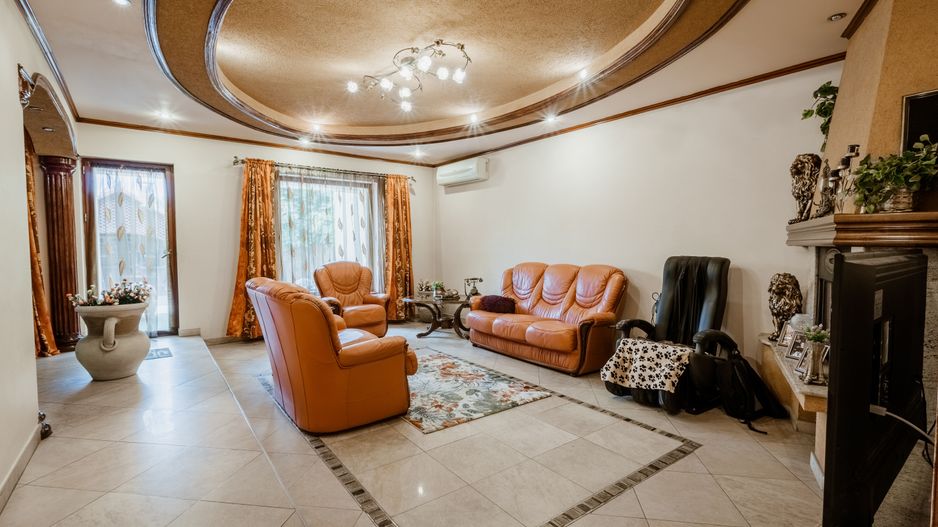 Vilă 6 camere în cartierul Alfa - Poză 2