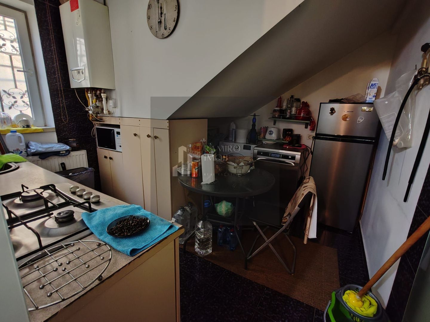 APARTAMENT 2 CAMERE, 1 DECEMBRIE/TRAPEZULUI, MOBILAT-UTILAT, CENTRALA - Poză 4