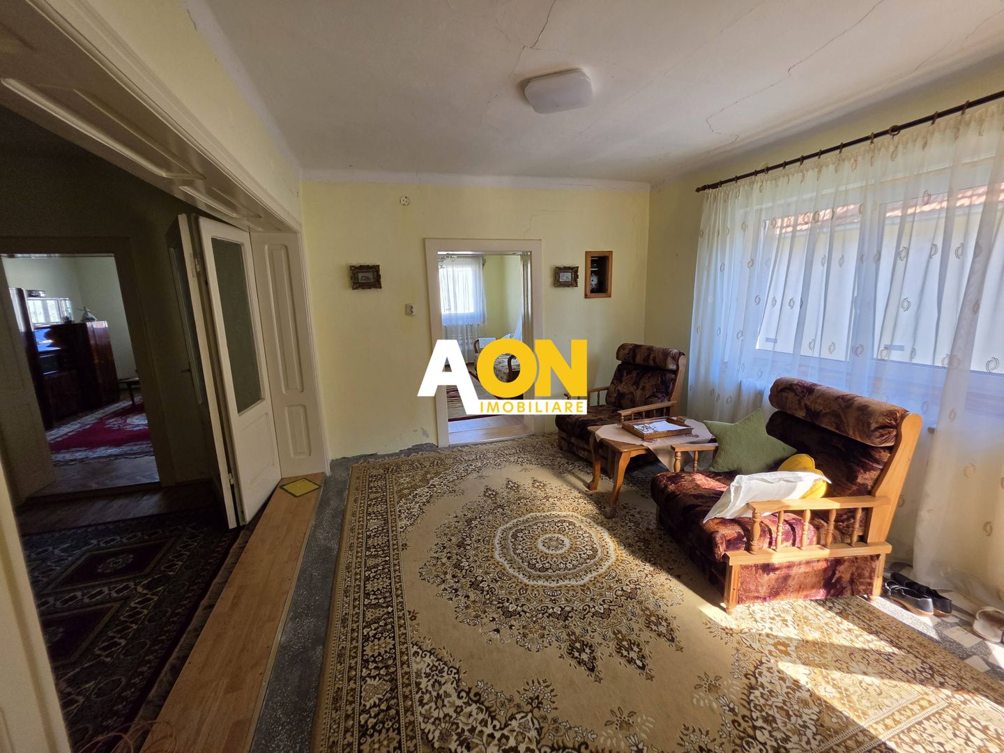 Casa cu 4 camere, 2024 mp teren, la asfalt, cu utilitati, Vintu de Jos - Poză 7