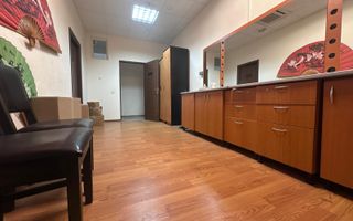 Inchiriere clădire modernă P+E cu hală, birouri și depozite-Targoviste - Poză 13