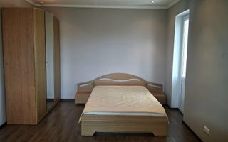 Apartament 1 cameră + 2 balcoane str. Kiev, Mun. Chișinău - Poză 2