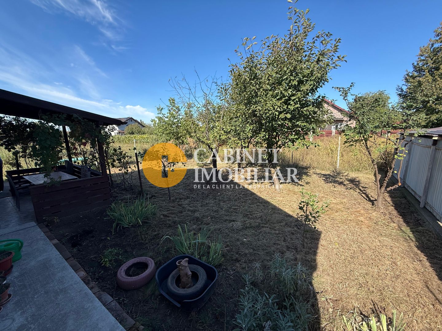 Aroneanu - Casa la asfalt - 420mp teren - 3 camere - Canalizare - Poză 15