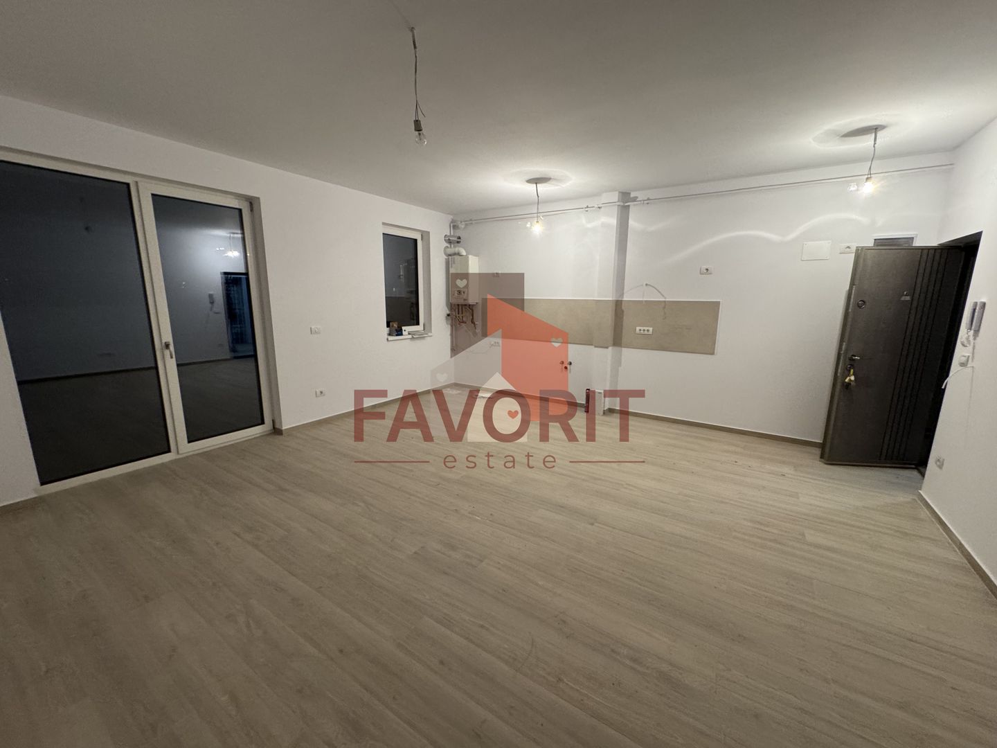 Disponibil imediat. 1 loc de parcare in CF. TVA 21% inclus. - Poză 7