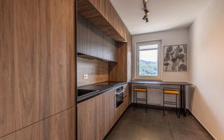 Inchiriem apartament 3 camere mobilat utilat lux cu parcare subterana - Poză 9