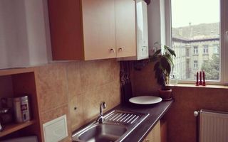2 camere decomandate, AC, Semicentral, Zona Horea - Poză 6