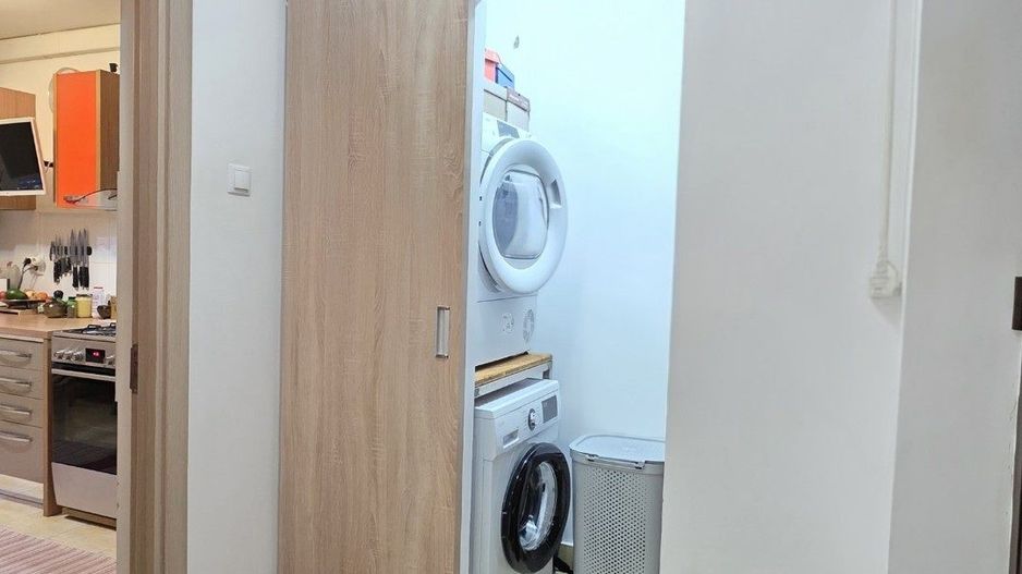 Apartament cu 2 camere, etaj 2, mobilat și utilat, VASLUI zona TRAIAN; - Poză 4