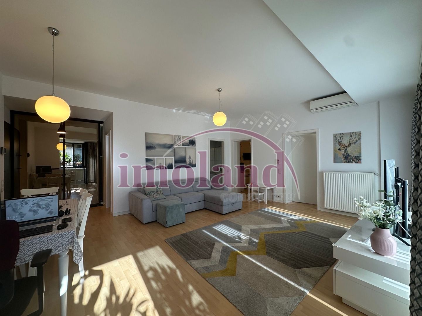 Vanzare - 3 camere cu logie - Complex DV24 - Calea Calarasilor - Poză 3