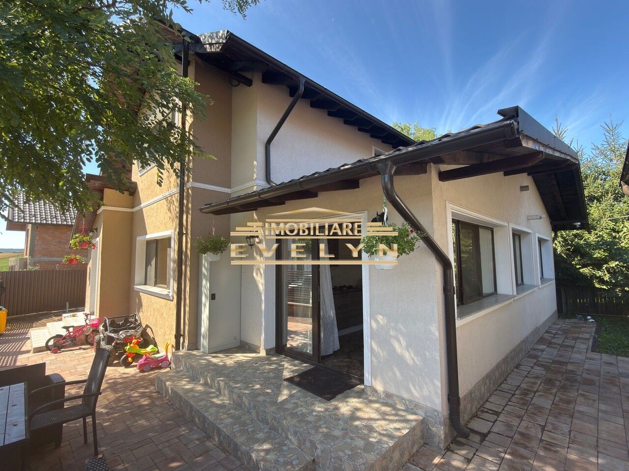 De vânzare – Proprietate completă: casă + anexă + teren - Poză 16