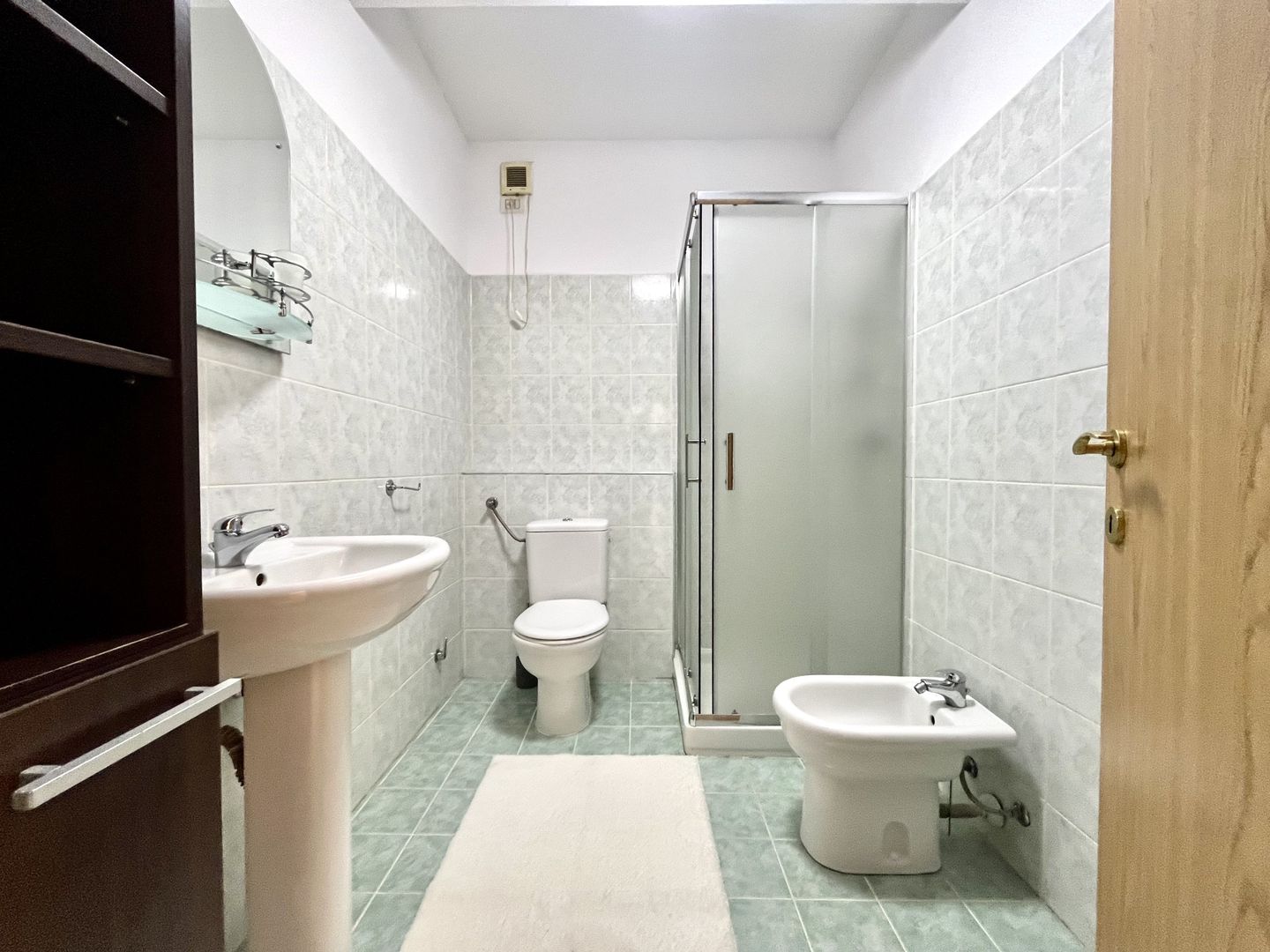 3 camere, primitor, parcare subterana, zona Complex- Spitalul Județean - Poză 15