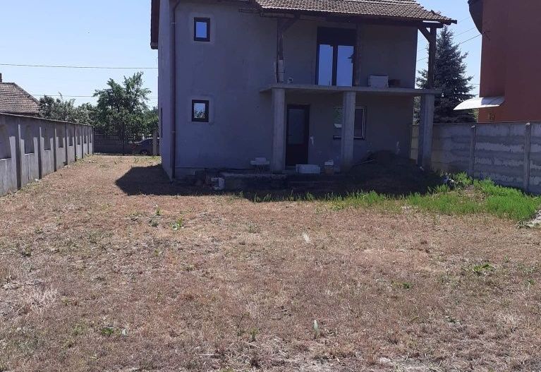 Vând casa semifinisata - Poză 6
