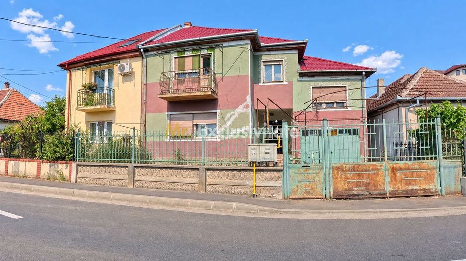 Casă de vânzare 1 Iunie Satu Mare - Poză 1