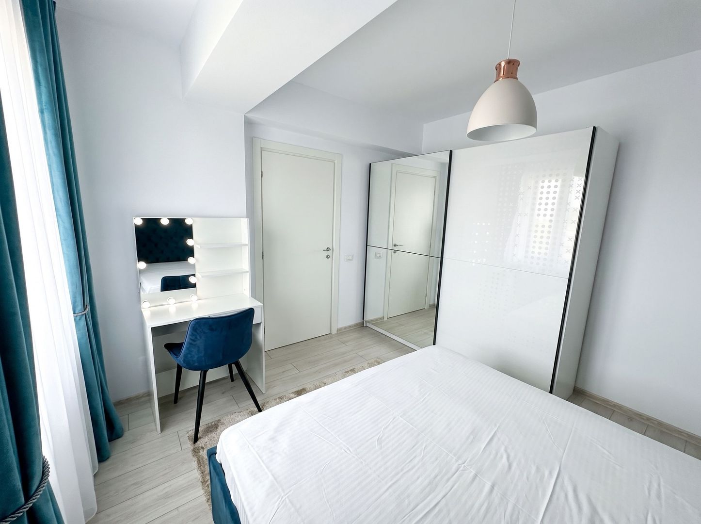 2 Camere Valea Ialomitei Brancusi Drumul Taberei Cu Parcare Frumos Rau - Poză 4