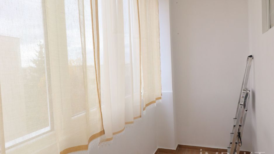 Apartament cu 3 camere, decomandat, zona strazii Gheorghe Dima! - Poză 6