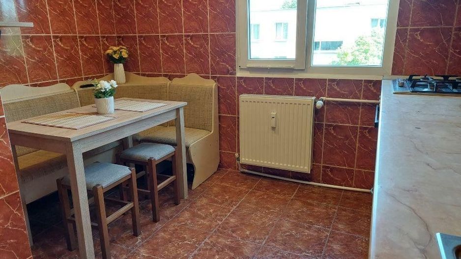 Trapezului - 4 camere - renovat - anvelopat - boxa - 1 Decembrie 1918 - Poză 7