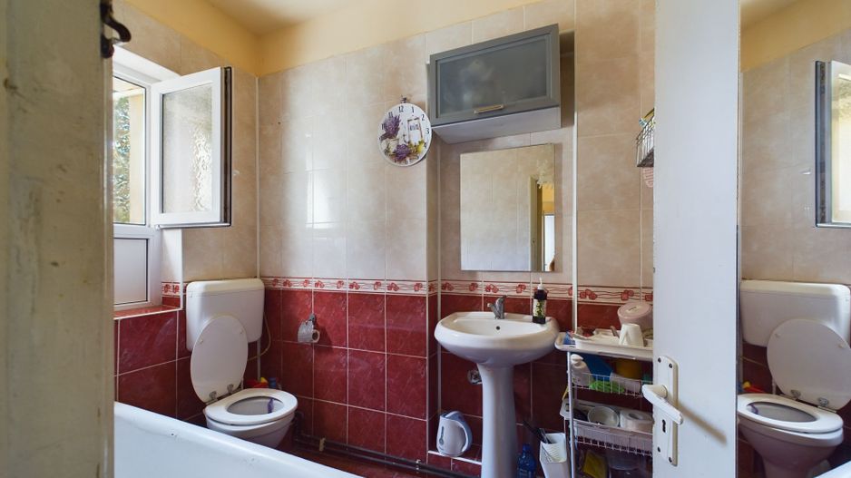Apartament semicentral cu 2 camere - Poză 15