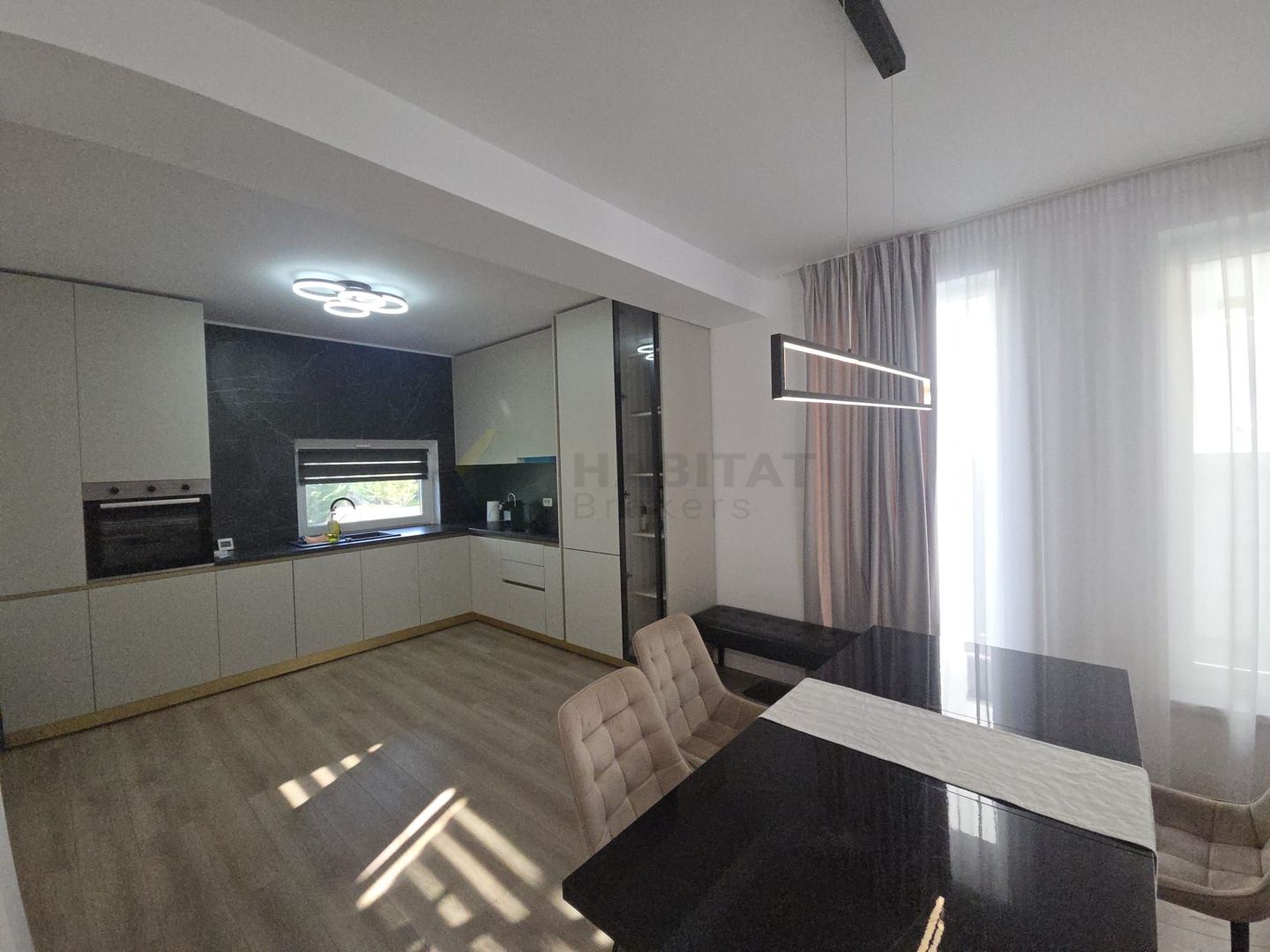 CASĂ P+1 DE ÎNCHIRIAT | AEROCITY TUNARI | 3 DORMITOARE | 3 BĂI - Poză 6
