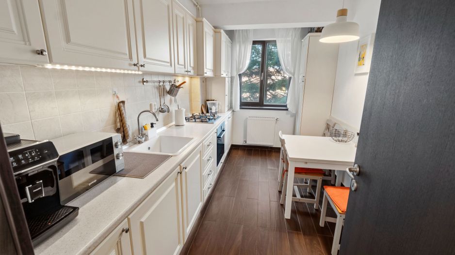 3 Room Apartment | Damaroaia Jiului | New Building | 900€ | Ukrainian Welcome - Poză 8