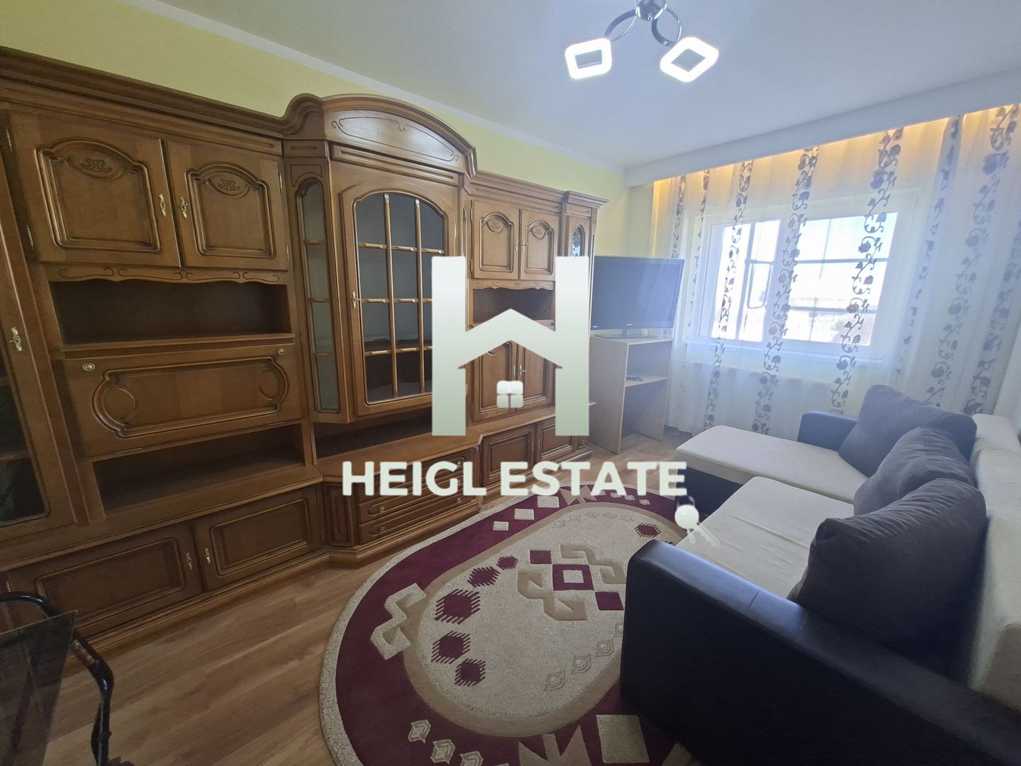 Apartament spațios cu 3 camere in zona Circumvalațiunii - Poză 3