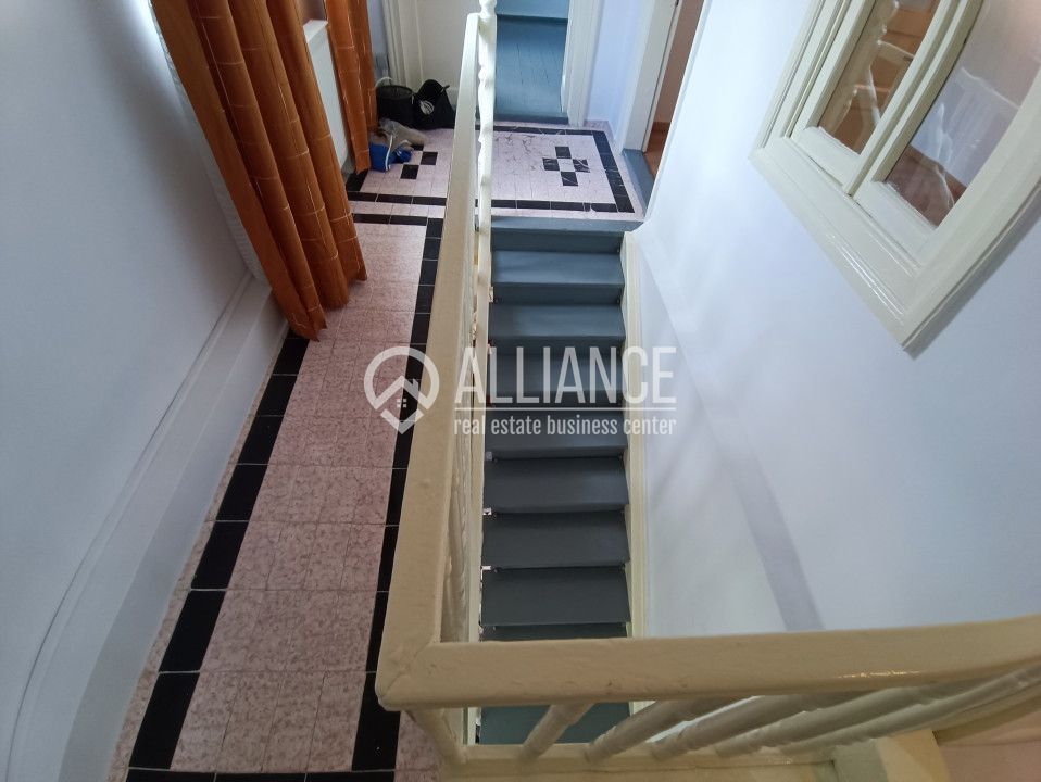 CENTRU SALA SPORTURILOR(COD03)- Casa interbelica si curte generoasa ! - Poză 50