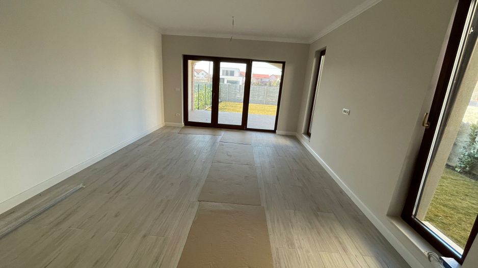 Duplex cu carport Dumbravita - IKEA - Poză 22