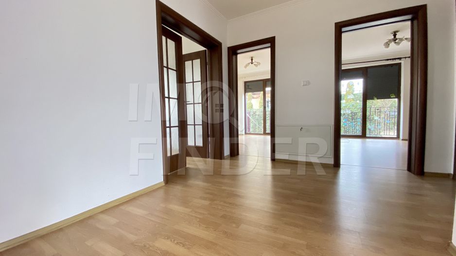 Casa individuală Buna Ziua, zona Grand Hotel Italia, teren 516 mp - Poză 12