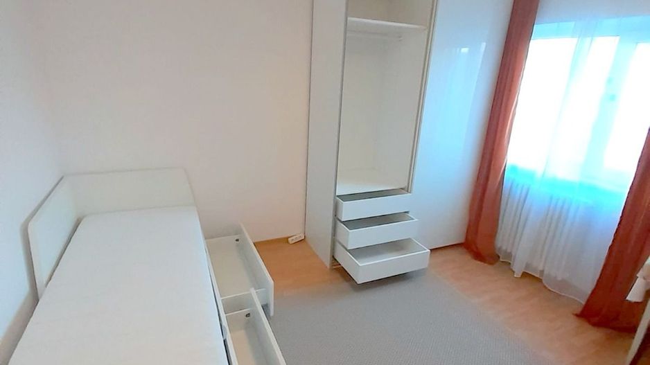De inchiriat apartament cu o camera si balcon, etaj 4, Mazepa 1, 1600 lei - Poză 7