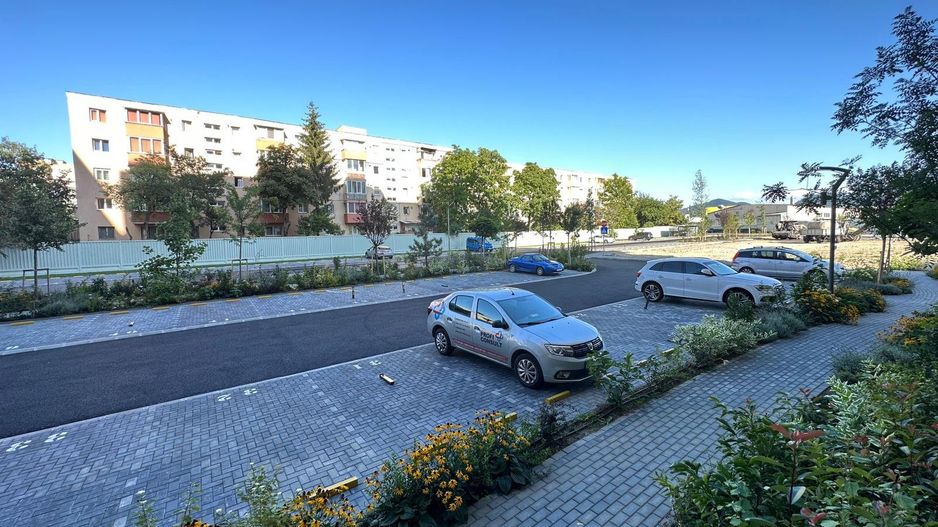 Vindem apartament 2 camere open space Urban Plaza - Poză 4