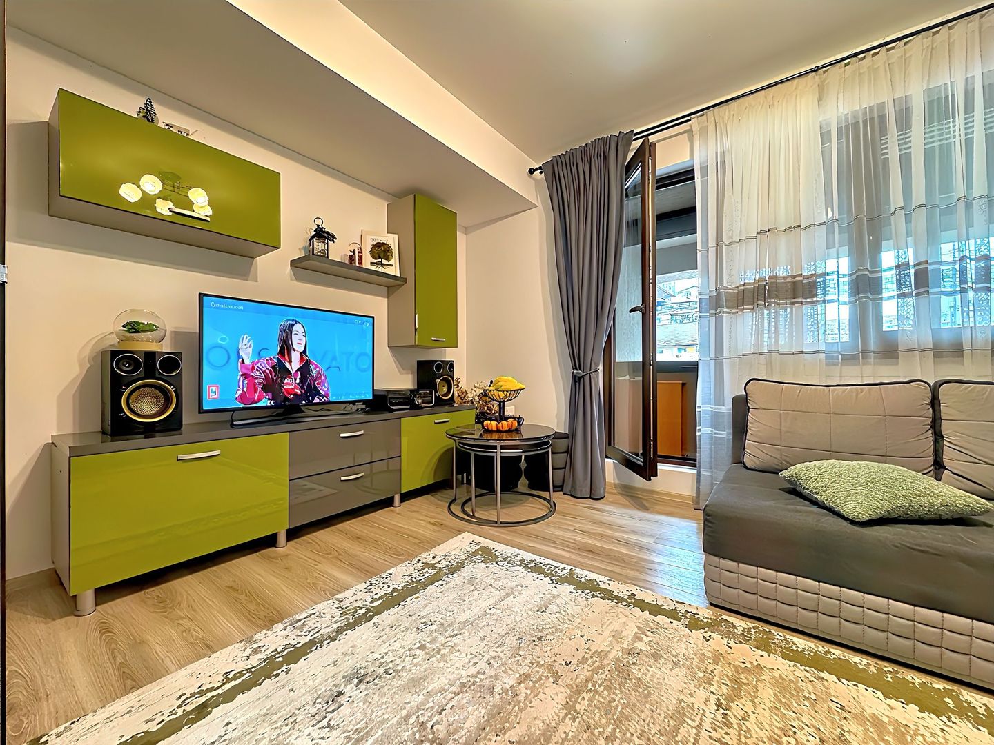 1 Decembrie 1918 - Parcul Teior 2 camere 56 mp decomandat debara 3mp - Poză 1