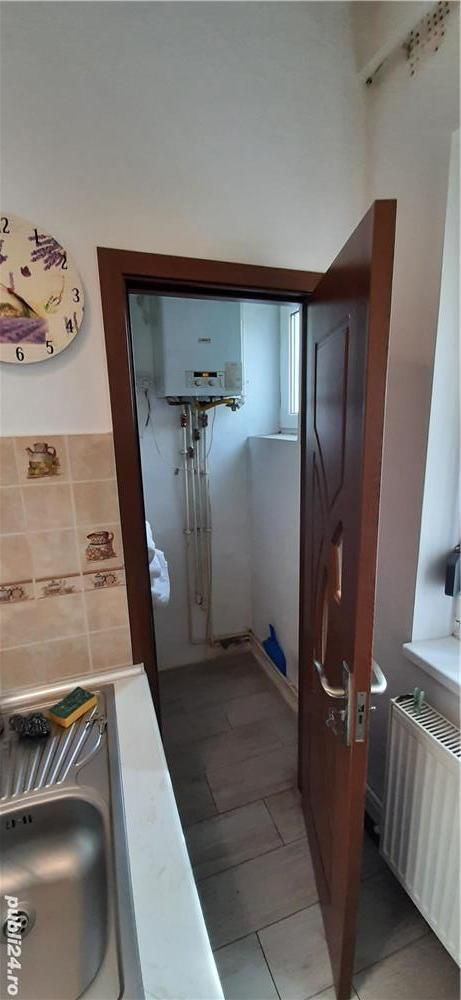 Garsoniera Tractorul - Poză 4