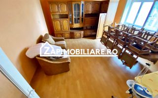 Ungheni - Casa 5 camere, 240mp, teren 1390mp, - Poză 3