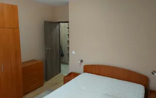 PROPRIETAR , Inchiriez apartament modern 3 camere , zona Turnisor, P privata - Poză 11