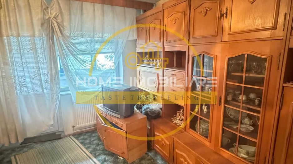 Apartament cu 4 camere/ 94mp/ zona Tatarasi - Poză 4